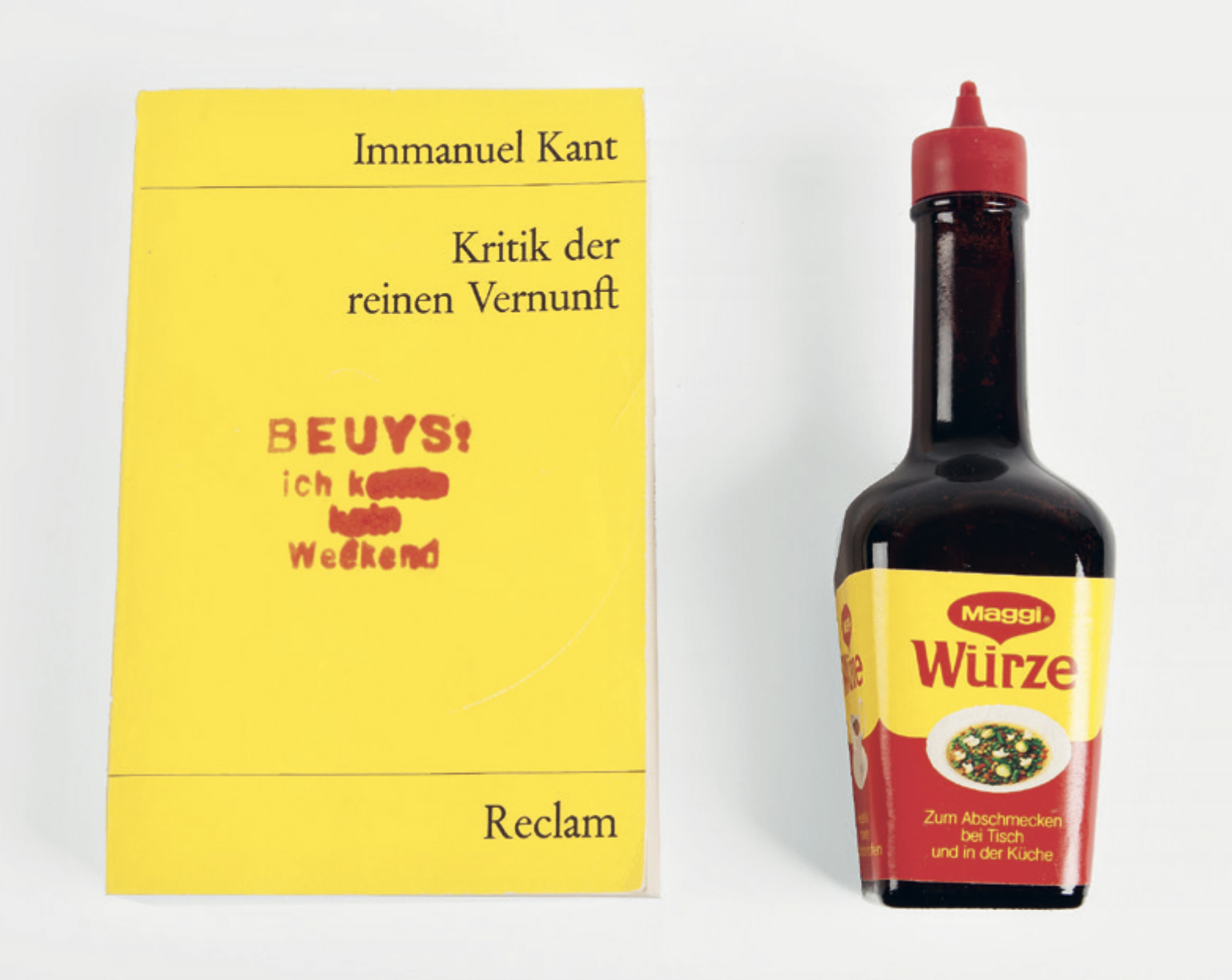 Joseph Beuys: Ich kenne kein Weekend (Nem ismerem a hétvégét), 1971–72, vegyes technika, 15,5 × 4,5 × 4,5 cm / HUNGART © 2022